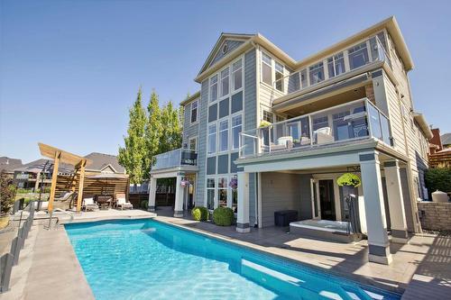 376 Quilchena Drive, Kelowna, BC - Outdoor With In Ground Pool