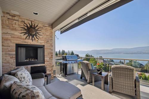 376 Quilchena Drive, Kelowna, BC - Outdoor With Body Of Water With Exterior