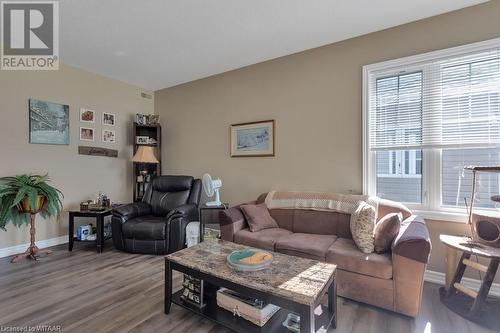 169 Wedgewood Drive, Woodstock, ON - Indoor Photo Showing Living Room