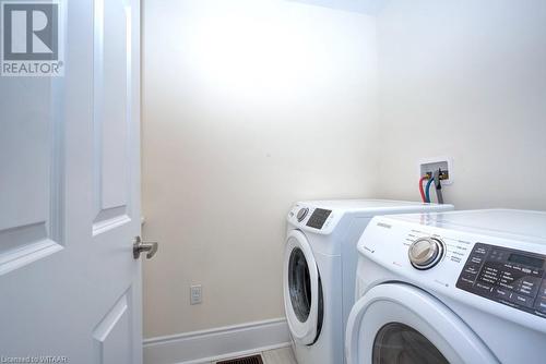 648 Mcgill Lane, Woodstock, ON - Indoor Photo Showing Laundry Room