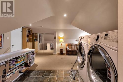 15 Chesham Place, Woodstock, ON - Indoor Photo Showing Laundry Room