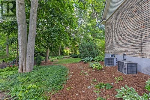 15 Chesham Place, Woodstock, ON - Outdoor