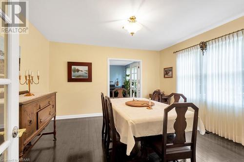 15 Chesham Place, Woodstock, ON - Indoor Photo Showing Dining Room