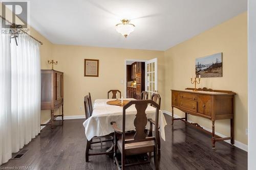 15 Chesham Place, Woodstock, ON - Indoor Photo Showing Dining Room