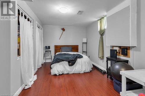 6 Lisas Drive, Sweaburg, ON - Indoor Photo Showing Bedroom