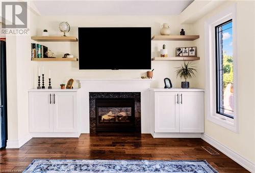 201 Jones Road, Stoney Creek, ON - Indoor Photo Showing Other Room With Fireplace