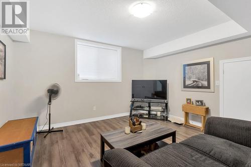 169 Wedgewood Drive, Woodstock, ON - Indoor Photo Showing Living Room