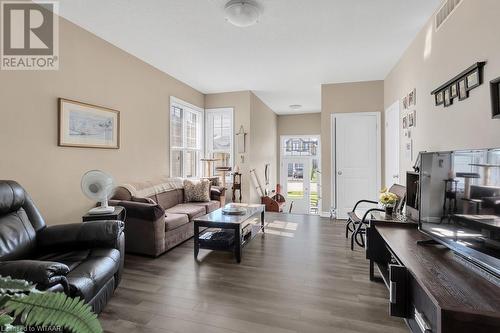 169 Wedgewood Drive, Woodstock, ON - Indoor Photo Showing Living Room