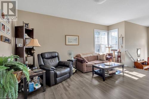 169 Wedgewood Drive, Woodstock, ON - Indoor Photo Showing Living Room