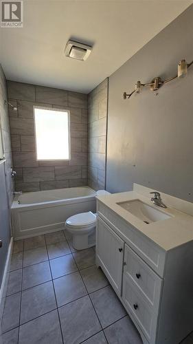 286 Pim St, Sault Ste Marie, ON - Indoor Photo Showing Bathroom