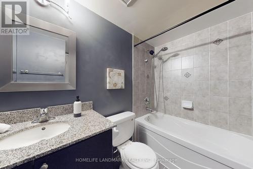 1017 - 185 Oneida Crescent, Richmond Hill, ON - Indoor Photo Showing Bathroom