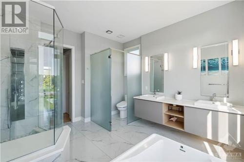 349 Shoreway Drive, Greely, ON - Indoor Photo Showing Bathroom