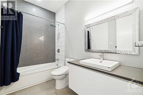 349 Shoreway Drive, Greely, ON - Indoor Photo Showing Bathroom