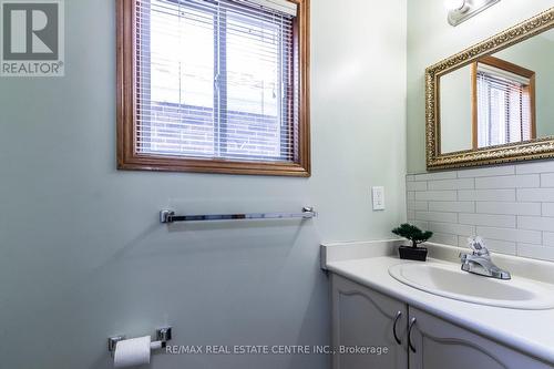 5 - 169 Bond Street, Ingersoll, ON - Indoor Photo Showing Bathroom