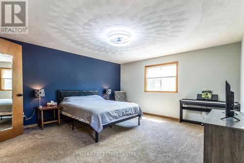 5 - 169 Bond Street, Ingersoll, ON - Indoor Photo Showing Bedroom