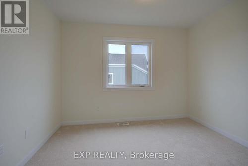 12 Oakmont Drive, Loyalist, ON - Indoor Photo Showing Other Room