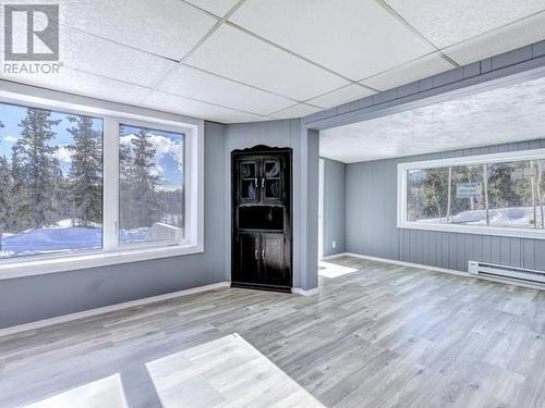 200-26 Azure Road, Whitehorse, YT - Indoor Photo Showing Other Room