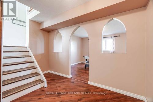 Family Room entry - 285 Appin Road, Southwest Middlesex (Glencoe), ON - Indoor Photo Showing Other Room