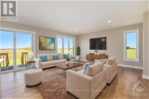 1481 County Road 3 Road, The Nation (605 - The Nation Municipality), ON - Indoor Photo Showing Living Room