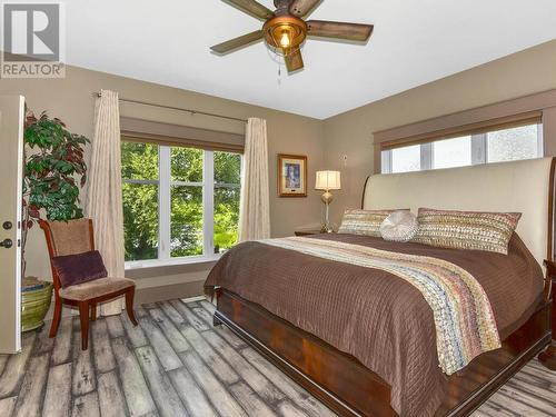 118 Galop Canal Road, Cardinal, ON - Indoor Photo Showing Bedroom