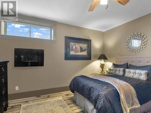 118 Galop Canal Road, Cardinal, ON - Indoor Photo Showing Bedroom