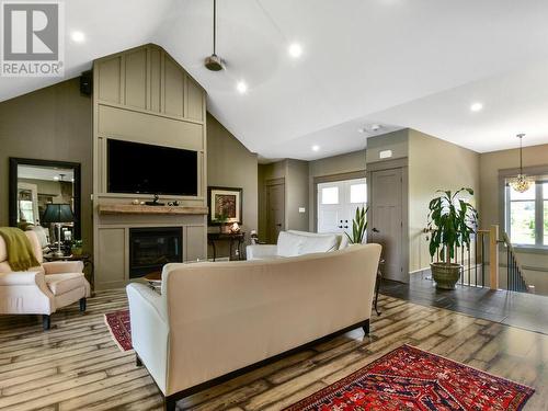 118 Galop Canal Road, Cardinal, ON - Indoor Photo Showing Living Room With Fireplace