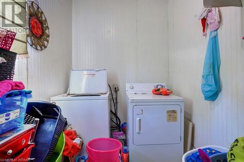 132 Tillson Avenue, Tillsonburg, ON - Indoor Photo Showing Laundry Room