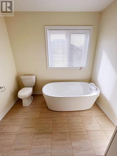 37 Closson Drive, Whitby, ON - Indoor Photo Showing Bathroom