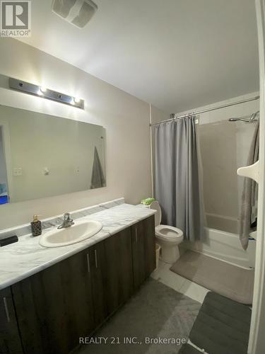 42 - 88 Decorso Drive, Guelph, ON - Indoor Photo Showing Bathroom