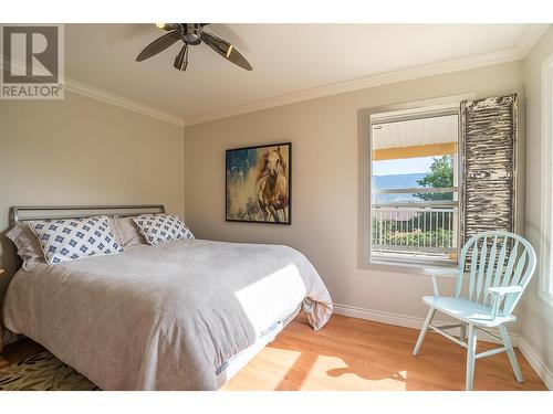 6500 Macdonald Place, Summerland, BC - Indoor Photo Showing Bedroom