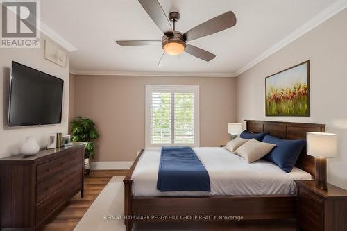 140 Greenway Drive, Wasaga Beach, ON - Indoor Photo Showing Bedroom