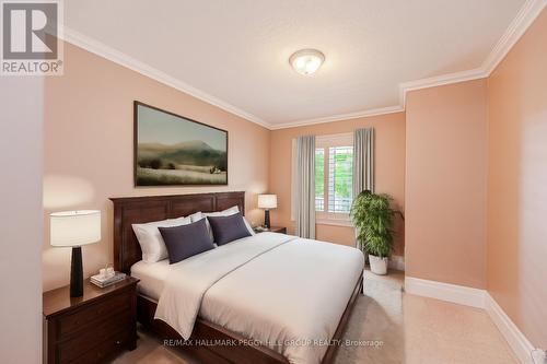 140 Greenway Drive, Wasaga Beach, ON - Indoor Photo Showing Bedroom