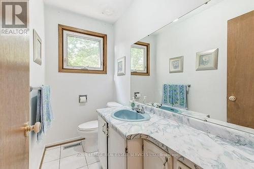 424 Donnybrook Road, Oakville, ON - Indoor Photo Showing Bathroom