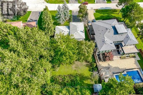 424 Donnybrook Road, Oakville, ON - Outdoor