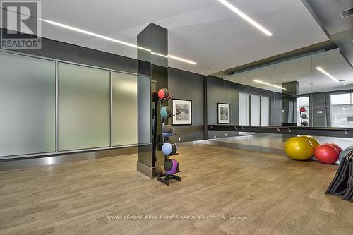 1910 - 55 Speers Road, Oakville, ON - Indoor Photo Showing Other Room