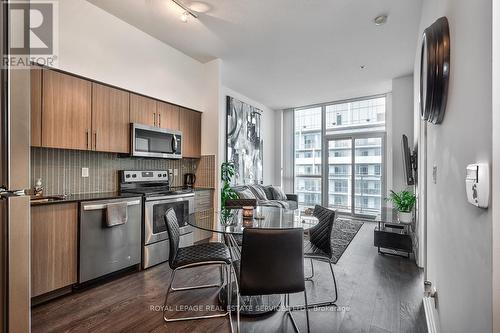 1910 - 55 Speers Road, Oakville, ON - Indoor Photo Showing Kitchen With Stainless Steel Kitchen