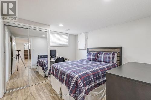 3292 Grechen Road, Mississauga, ON - Indoor Photo Showing Bedroom