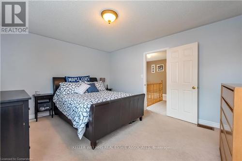 2391 Curtis Road, Burlington, ON - Indoor Photo Showing Bedroom