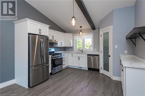 537 Ann Street Unit# C, North Bay, ON - Indoor Photo Showing Kitchen