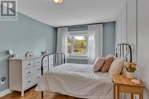 1 Water Street, Kawartha Lakes (Lindsay), ON - Indoor Photo Showing Bedroom