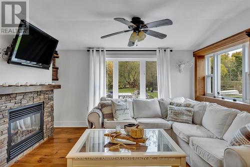 1 Water Street, Kawartha Lakes (Lindsay), ON - Indoor Photo Showing Living Room With Fireplace