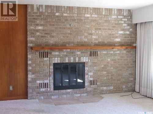 313 21 Highway N, Leader, SK - Indoor With Fireplace