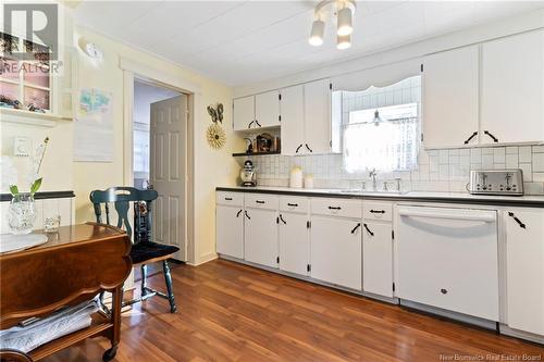 88 Acadie Street, Richibucto, NB - Indoor Photo Showing Kitchen