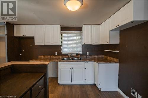 43 Karla Drive, North Bay, ON - Indoor Photo Showing Kitchen With Double Sink