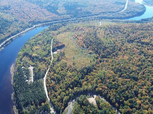 Aerial photo - Ch. Des Bêtes-Puantes, Lac-Normand, QC 