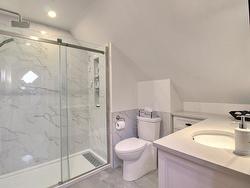 Ensuite bathroom - 