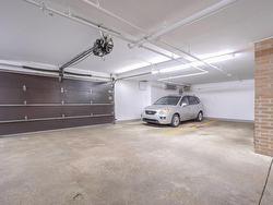 Garage - 