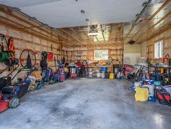 Garage - 