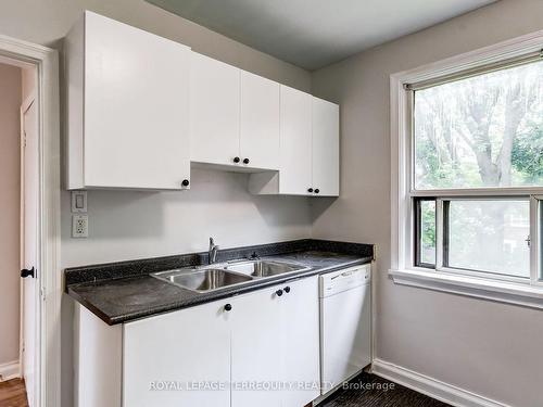 2563 Kingston Rd, Toronto, ON - Indoor Photo Showing Kitchen With Double Sink