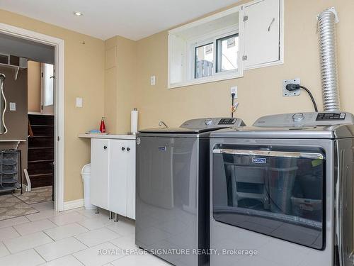 Lower-89 Lingarde Dr, Toronto, ON - Indoor Photo Showing Laundry Room